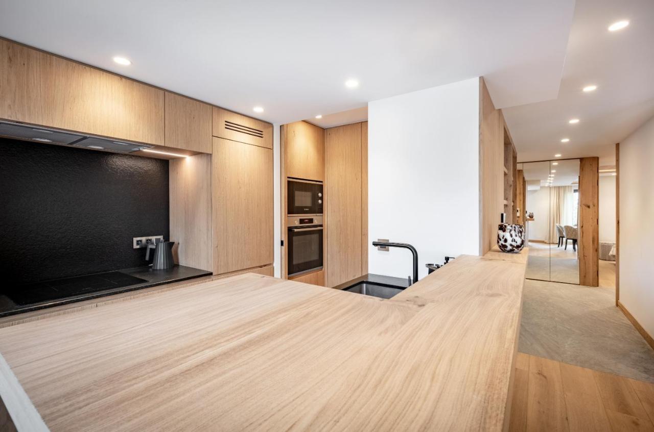 Ecrin Blanc - De Gamme - Balcon Avec Vue - Centre De Appartement *